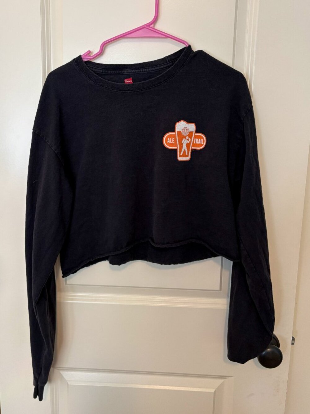 Bend Ale Trail Cropped Long Sleeve